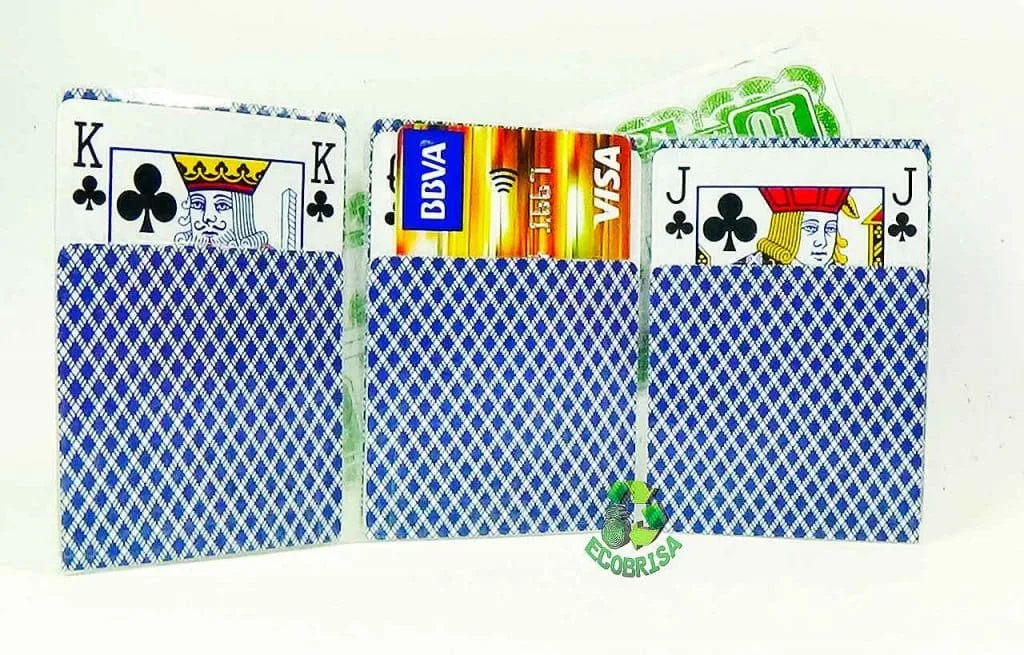 Idea para reciclar cartas de poker