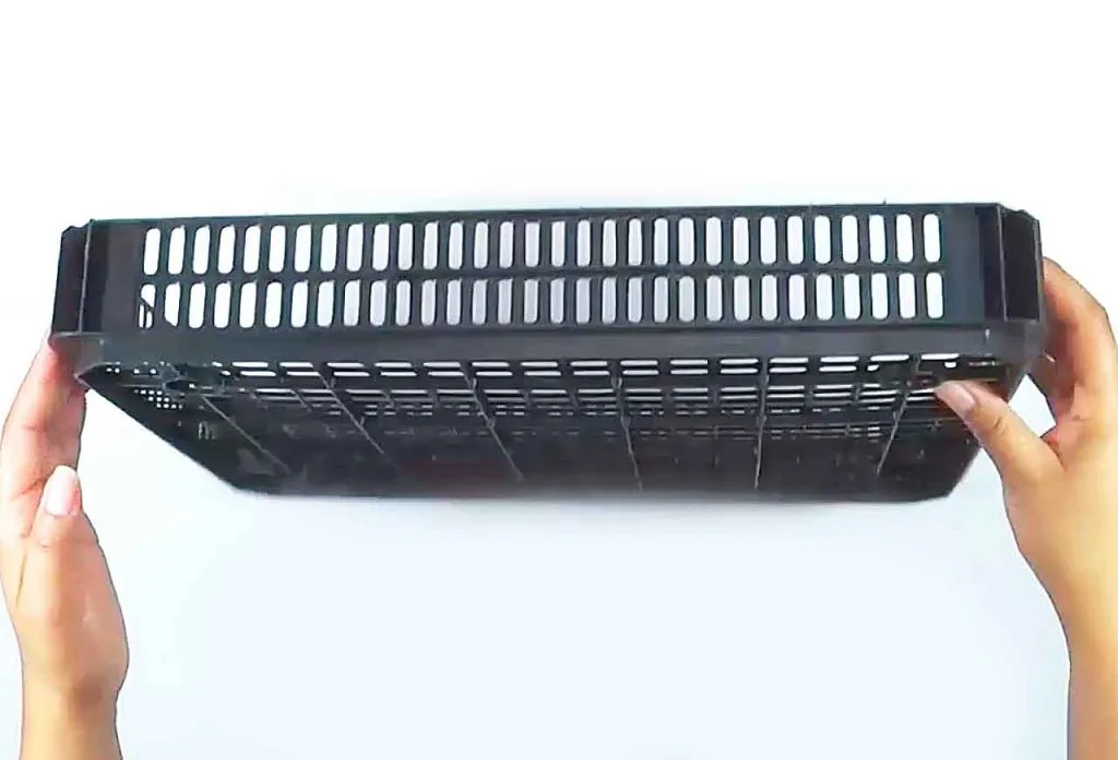 Cesta multiusos con cajas plásticas