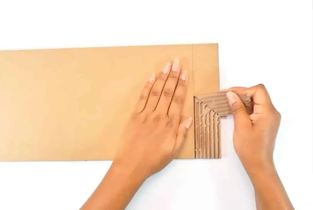 Organizador de pared con cartón